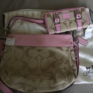 Coach purse and matching wallet